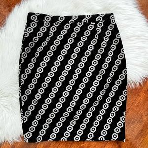Premise Black and White Geometric Print Pencil Skirt